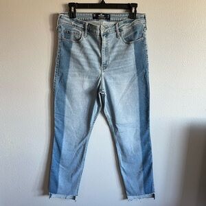 Hollister Women’s Size 15 Two Toned Medium Wash Ultra High Rise Skinny Ankle